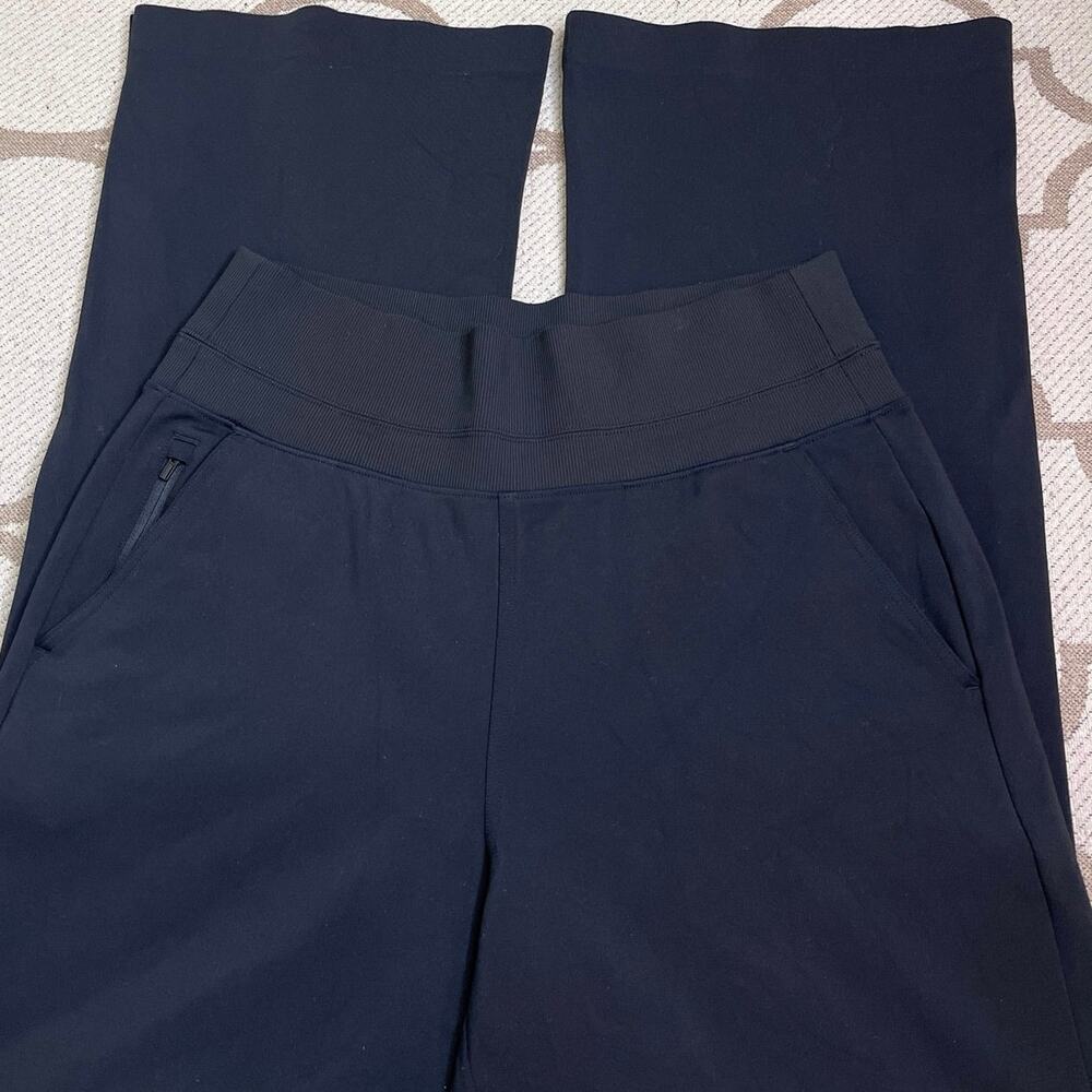 Athleta Black Venice Flare Pull on side slits Pants (Style #882675), Size medium - Picture 3 of 15